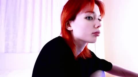 Kira online show from 04-10-26, 10:03