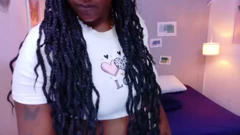 Snapshot of kiara_evanss chatting on 06-26-26, 04:50 Kiara online show from 06-26-26, 04:50