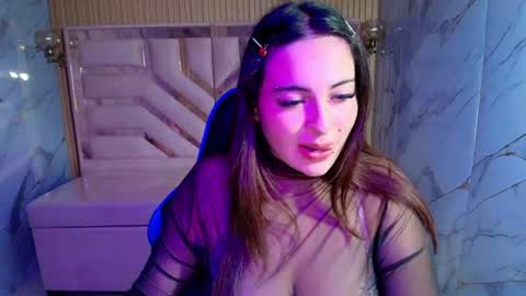 Kiara  online show from 07-07-26, 07:23