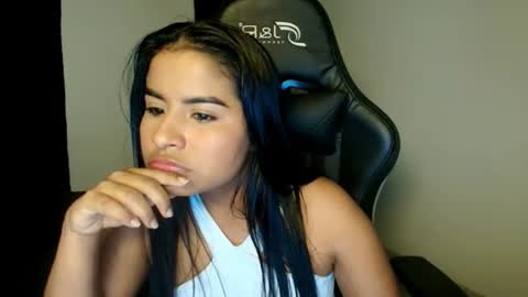 Snapshot of kiara_venus chatting on 07-01-26, 04:36 kiara online show from 07-01-26, 04:36