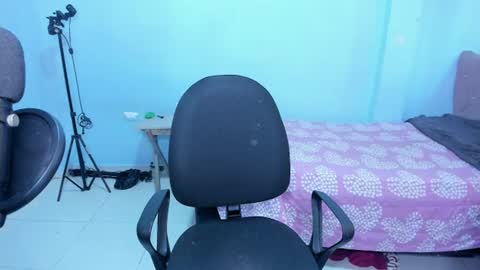 kiarasexy26 online show from 07-13-26, 05:16