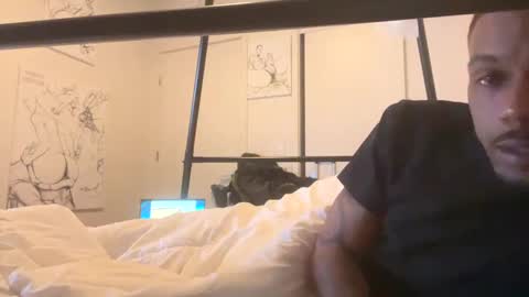 Snapshot of kibrombariu45 chatting on 12-12-24, 10:24 HunneysPlayRoom online show from 12-12-24, 10:24