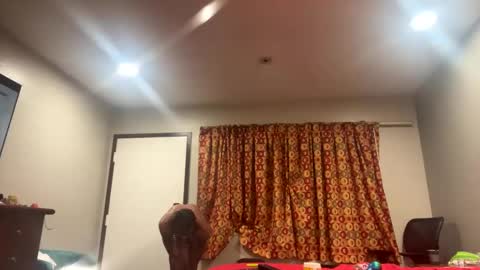 Snapshot of kibrombariu45 chatting on 11-01-25, 12:07 HunneysPlayRoom online show from 11-01-25, 12:07