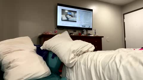 Snapshot of kibrombariu45 chatting on 11-03-25, 12:50 HunneysPlayRoom online show from 11-03-25, 12:50