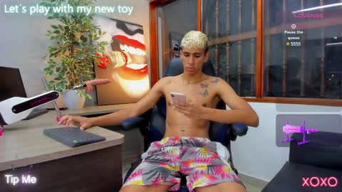 Snapshot of kieran_derek chatting on 01-31-25, 02:26 Kieran Derek online show from 01-31-25, 02:26