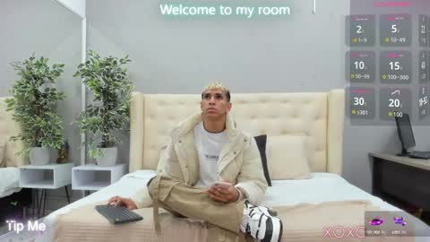 Snapshot of kieran_derek chatting on 02-10-25, 03:13 Kieran Derek online show from 02-10-25, 03:13