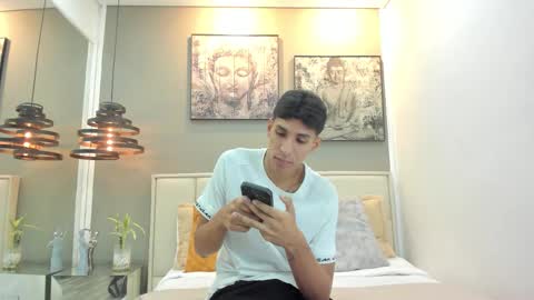 Kieran Derek online show from 12-21-25, 02:19