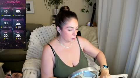 Kiera Reines online show from 05-20-26, 03:13