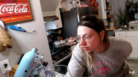 Kiersten online show from 02-21-26, 06:36