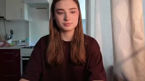 Snapshot of kierstentates chatting on 05-01-26, 06:18 Ola my name is Lissa Lets hit 10 Thumbs Up together online show from 05-01-26, 06:18