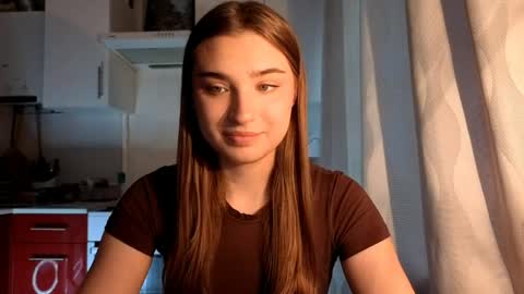 Snapshot of kierstentates chatting on 05-31-26, 02:24 Ola my name is Lissa Lets hit 10 Thumbs Up together online show from 05-31-26, 02:24