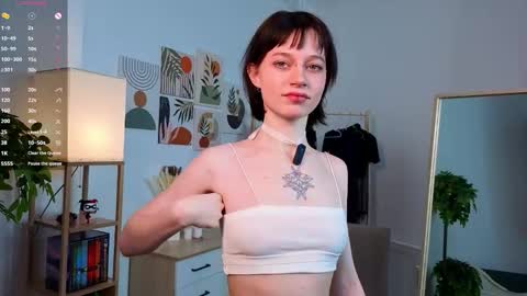 Vanessa online show from 12-04-25, 01:26