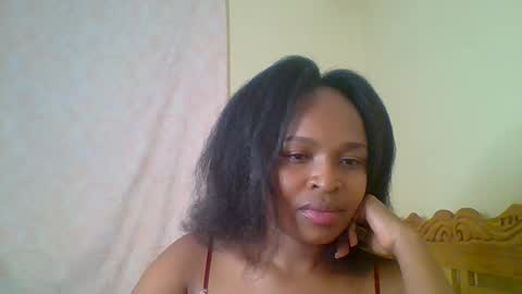 Snapshot of kiki_beby chatting on 05-31-26, 10:55 Angela online show from 05-31-26, 10:55