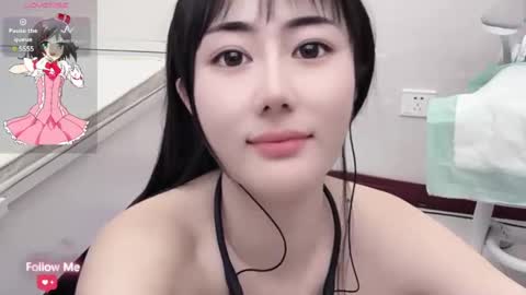 kiki_loveu online show from 12-25-24, 03:17