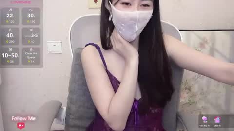 kiki_loveu online show from 06-18-26, 01:48