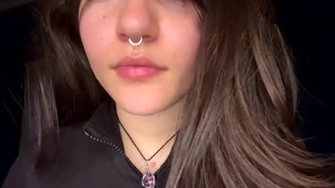 kikilove15 online show from 06-04-26, 04:57