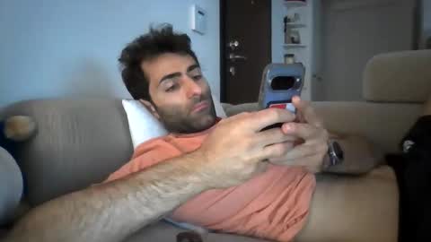 Snapshot of kikkus01 chatting on 05-10-26, 05:34 kikkus01 online show from 05-10-26, 05:34