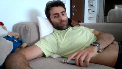 Snapshot of kikkus01 chatting on 05-12-26, 12:13 kikkus01 online show from 05-12-26, 12:13
