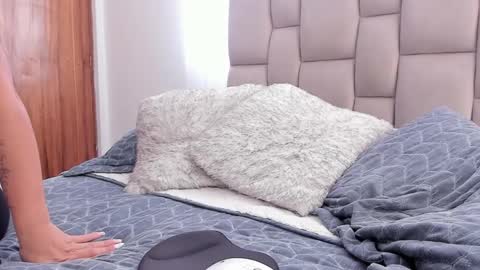 Snapshot of killer_candywow chatting on 12-19-24, 02:46 Ana online show from 12-19-24, 02:46