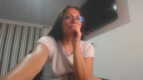 Snapshot of killey_saints chatting on 03-07-25, 02:46 killey online show from 03-07-25, 02:46