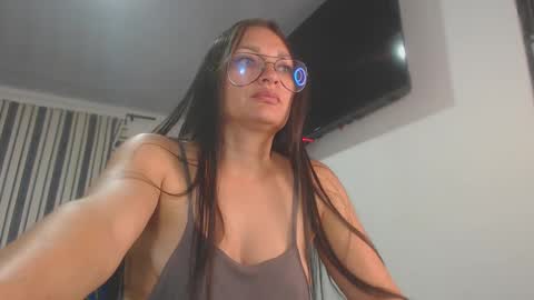 Snapshot of killey_saints chatting on 03-09-25, 01:25 killey online show from 03-09-25, 01:25