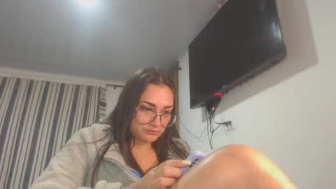 Snapshot of killey_saints chatting on 09-27-25, 02:05 killey online show from 09-27-25, 02:05