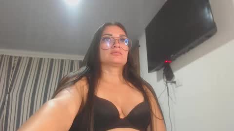 Snapshot of killey_saints chatting on 11-10-25, 11:59 killey online show from 11-10-25, 11:59