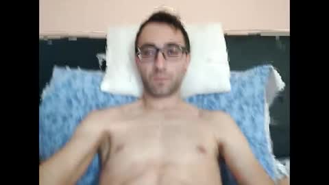 Snapshot of killua1993 chatting on 09-21-25, 09:44 kingstoned online show from 09-21-25, 09:44