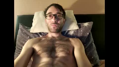 Snapshot of killua1993 chatting on 12-18-25, 11:11 kingstoned online show from 12-18-25, 11:11