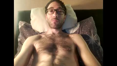 Snapshot of killua1993 chatting on 01-18-26, 03:21 kingstoned online show from 01-18-26, 03:21