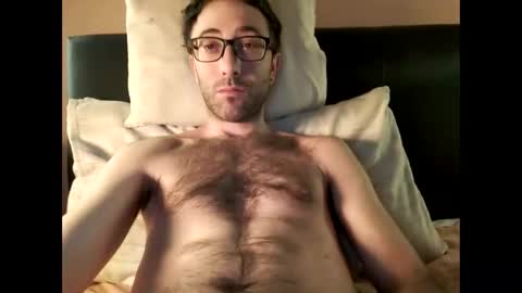 Snapshot of killua1993 chatting on 03-01-26, 03:47 kingstoned online show from 03-01-26, 03:47