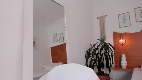 Snapshot of killua_zagarra_ chatting on 09-10-25, 09:59 Kilua Muscle guy online show from 09-10-25, 09:59