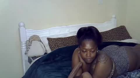 Snapshot of kilolo266 chatting on 12-18-25, 03:07 lolo online show from 12-18-25, 03:07