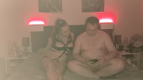 Kim and Dany online show from 04-18-26, 08:31