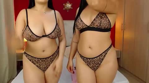 Mia  Kim online show from 03-10-26, 04:23