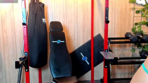 Kim online show from 02-01-25, 04:11