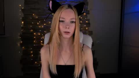 kim_boyd online show from 02-10-25, 03:21