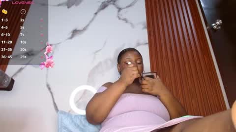 Snapshot of kim_brown2 chatting on 04-28-26, 02:49 Kim Follow me please online show from 04-28-26, 02:49