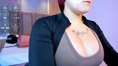 Snapshot of kim_brown_ chatting on 04-27-26, 11:52 Kim online show from 04-27-26, 11:52