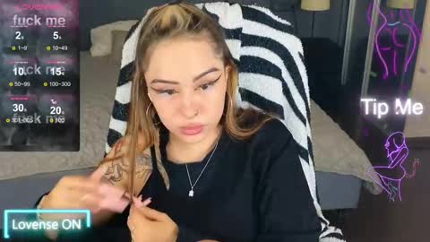 Kim online show from 10-18-25, 08:31