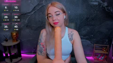 KIM online show from 01-06-25, 07:42