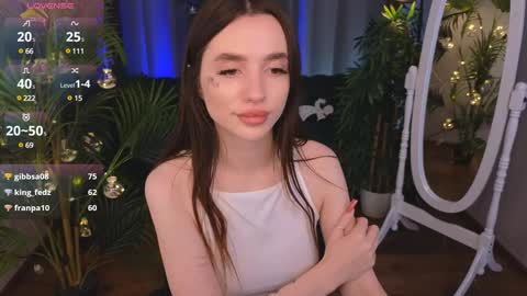 Snapshot of kim_lyn chatting on 12-29-24, 12:01 KIM online show from 12-29-24, 12:01