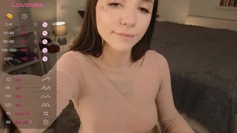 Snapshot of kim_lyn chatting on 01-09-25, 08:34 KIM online show from 01-09-25, 08:34