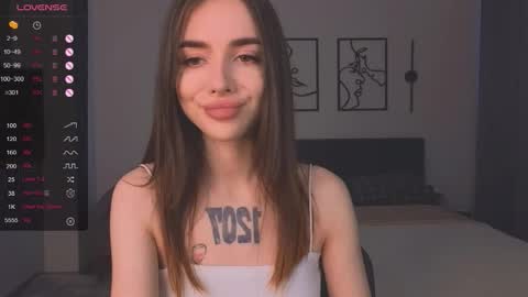 Snapshot of kim_lyn chatting on 09-26-25, 11:58 KIM online show from 09-26-25, 11:58