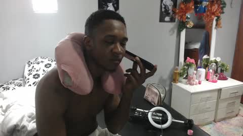 Snapshot of kimandyuk chatting on 12-14-24, 07:25 Kim Yuk online show from 12-14-24, 07:25