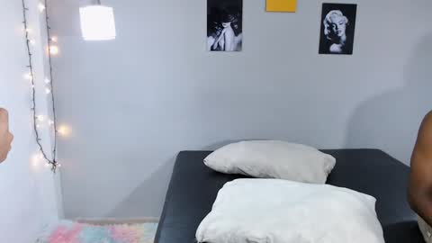 Snapshot of kimandyuk chatting on 01-14-25, 07:21 Kim Yuk online show from 01-14-25, 07:21