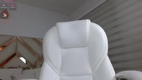 kimara lion online show from 01-10-25, 04:12