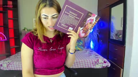 kimberly online show from 02-03-25, 01:08