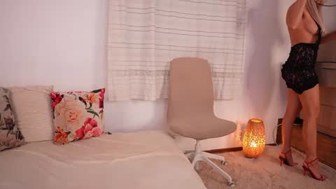 Kim online show from 07-14-26, 03:11