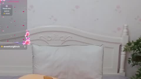 Bernice online show from 12-04-25, 06:44